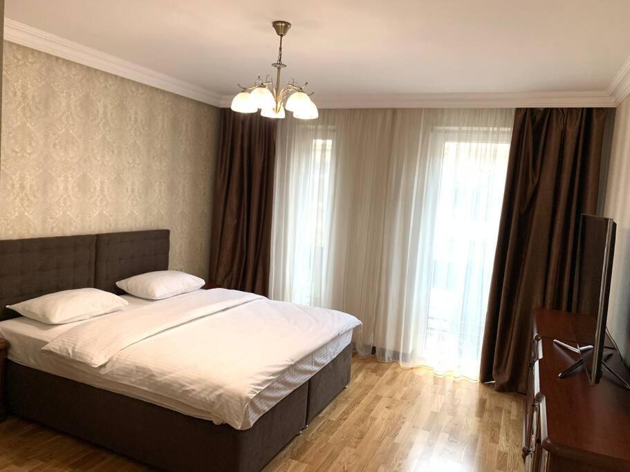 Апартаменти В Новобудові Lviv Exterior foto